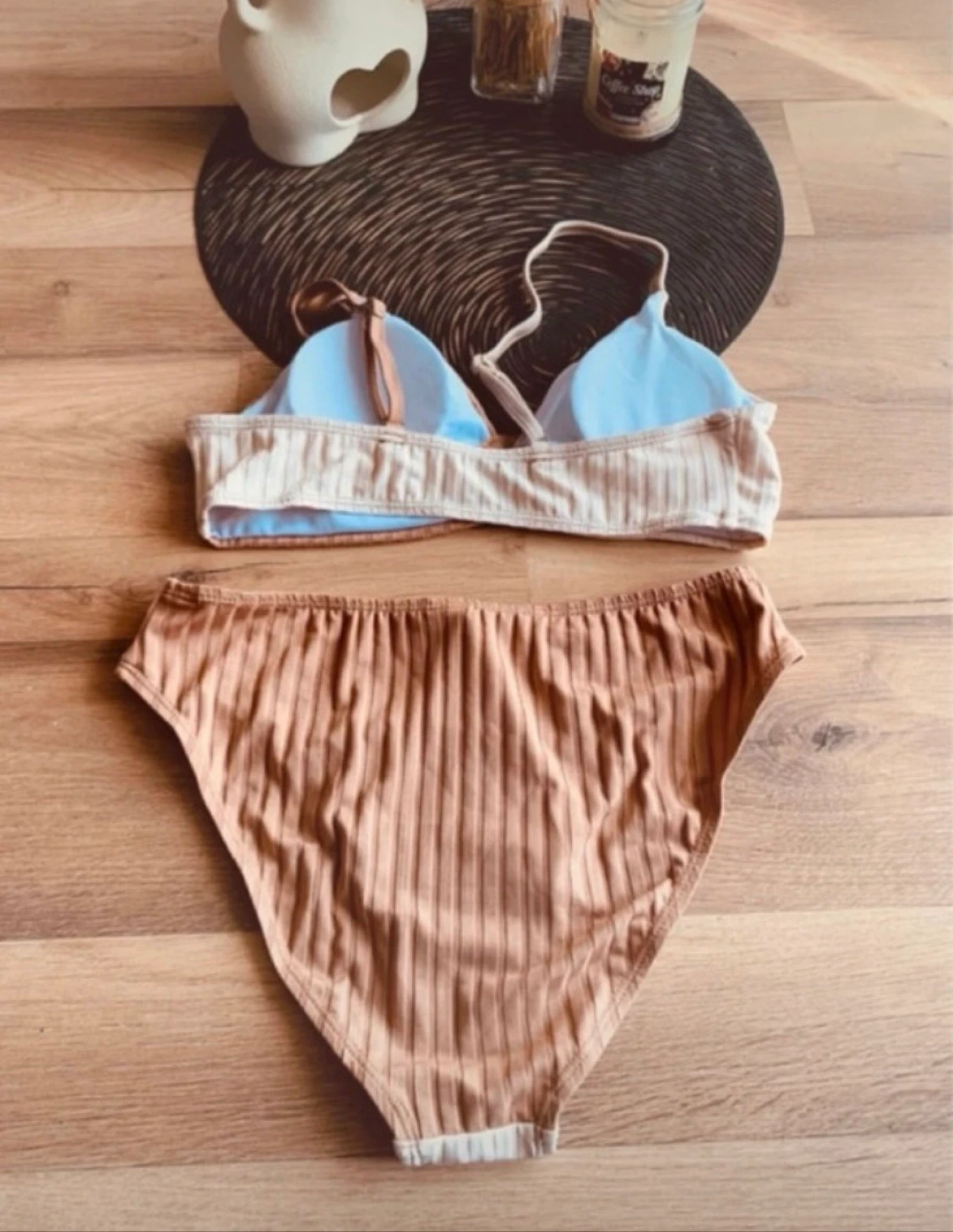 2-delig bruin/cream geribde badpak voor meisjes - Maat 14 jaar/XXS – photo 2